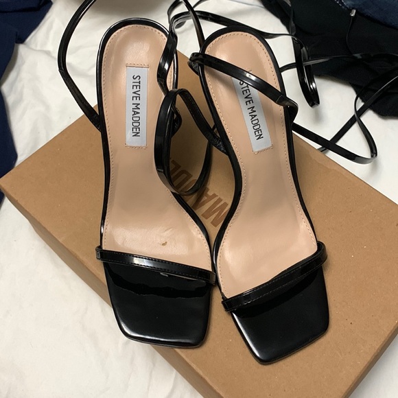 Steve Madden square toe wrap up heel - Picture 1 of 8